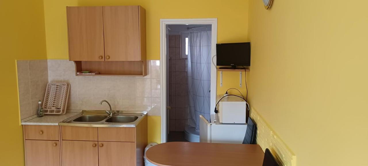 Tarr-Timea Apartmanok Keszthely Exterior photo