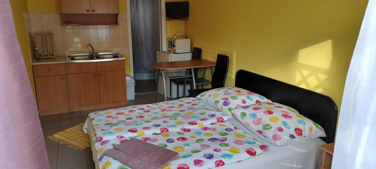 Tarr-Timea Apartmanok Keszthely Exterior photo