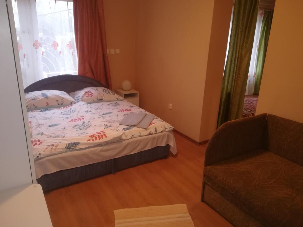 Tarr-Timea Apartmanok Keszthely Exterior photo